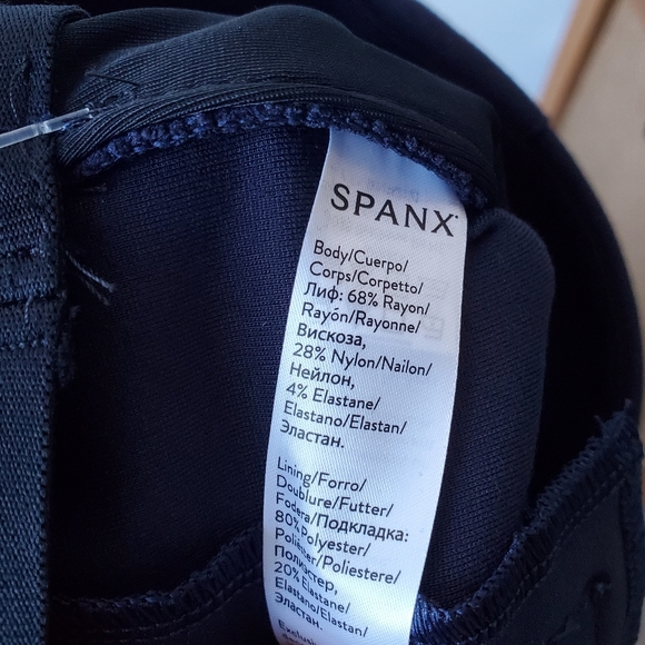 NEW SPANX The Perfect Pant Ankle Piped Skinny in Classic Navy Size Large - Picture 12 of 12